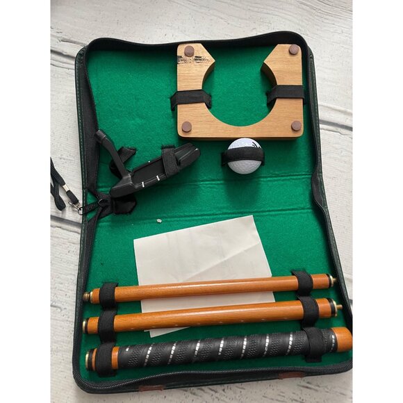 Golf putting set - Picture 2 of 2